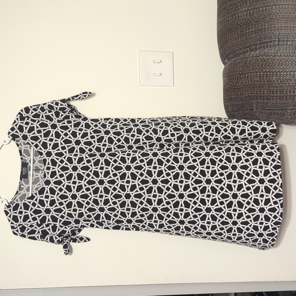 MSK woman's petite black and white dress size petite large